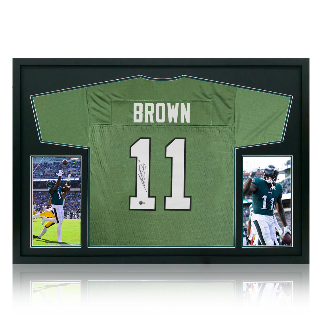 A.J. Brown Signed Philadelphia Eagles Jersey Display (Beckett)