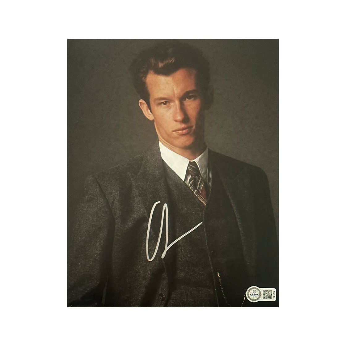 Callum Turner Signed Fantastic Beasts  The Secrets of Dumbledore 10x8 Image 2 (AFTAL Authenticated)