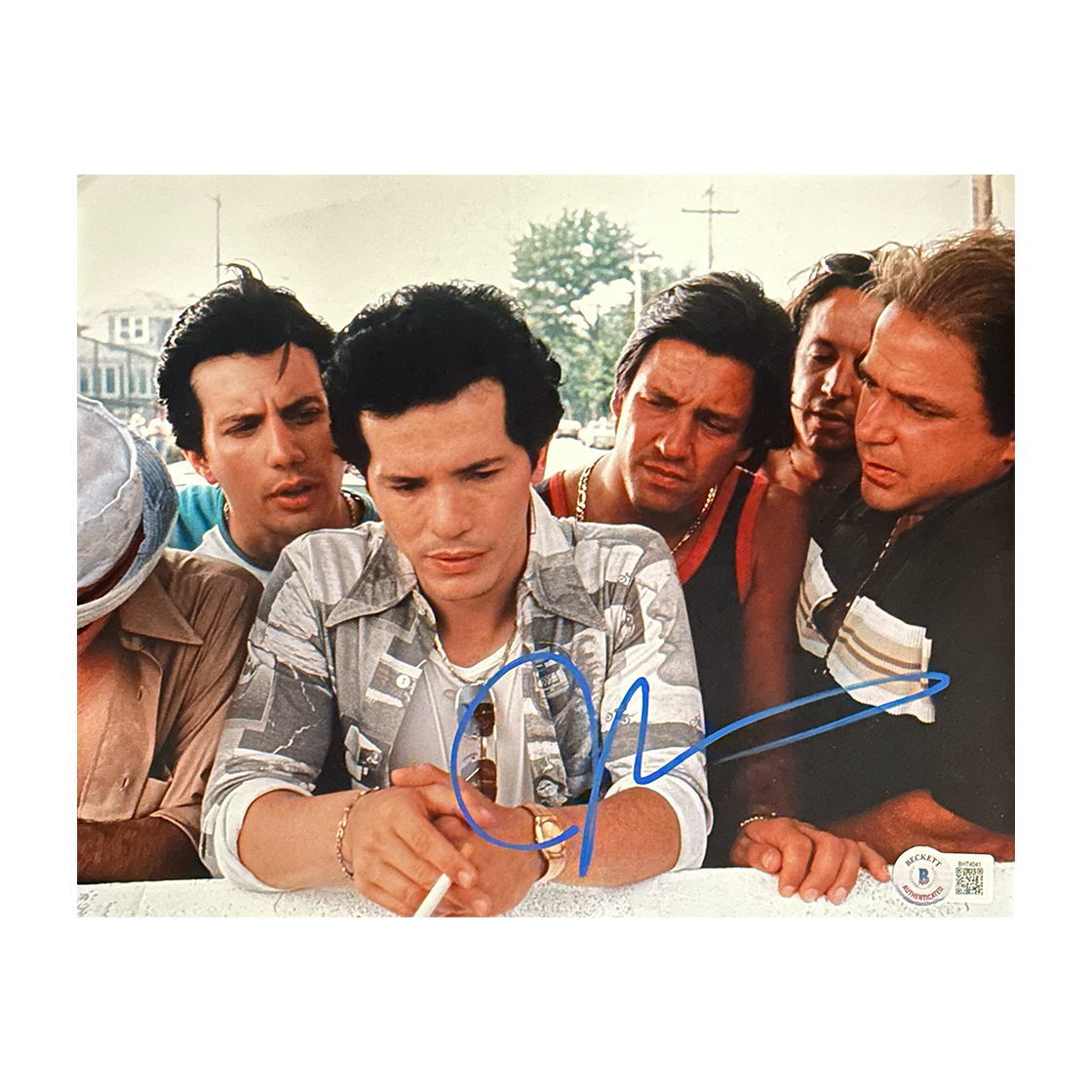 John Leguizamo Signed 12x8 Image (Becket)