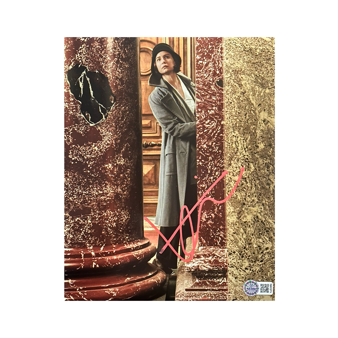 Katherine Waterston Signed Fantastic Beasts 10x8 Image 6 (AFTAL Authenticated)