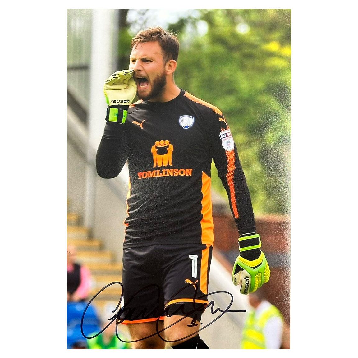 Tommy Lee Signed Chesterfield 12x8 Image The Fan Cave Memorabilia